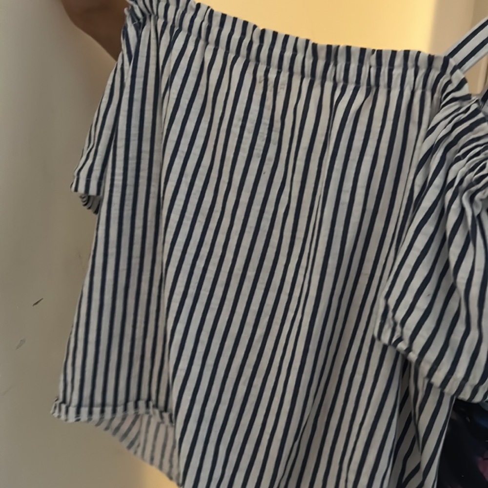 Summer shirt - Picture 2 of 2
